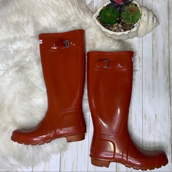 Hunters high gloss red siren tall rain boots 8 - Picture 5 of 15